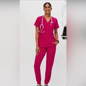 NWT FIGS Shocking Pink CATARINA Small ZAMORA Petite Medium